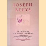 Joseph Beuys: Zeichnungen = Tekeningen = Drawings
Heiner Bastian e.a.
€ 12,50 Joseph Beuys: Zeichnungen = Tekeningen = Drawings
Heiner Bastian e.a.
€ 12,50