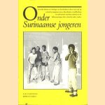 Onder Surinaamse jongeren. Creoolse tieners en twintigers in Amsterdam in hun vrije tijd, op school, in jongerencentra, discotheken en koffieshops in confrontatie met hun ambities en de belemmeringen die ze daarbij ondervinden
Livio Sansone e.a.
€ 8,00