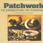 Patchwork op piepschuim en foamboard, met patronen door Gerda Oosterheert