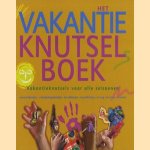 Het vakantieknutselboek. Vakantieknutsels voor alle seizoenen. Vakantieboekjes, vriendschapsbandjes, kerstklokjes, strandlichtjes en nog veel meer knutsels door Janny Bonthuis e.a.