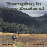 Tramping in New Zealand
Jim DuFresne
€ 5,00