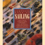 The Complete Book of Sailing. A guide to boats, equipment, tides & weather, basic, advanced & competition sailing door Dave Perry