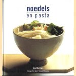 Noedels en pasta door Joy Davies