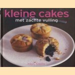 Kleine cakes met zachte vulling door Paul Simon