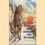 Het stampen van de slang door Leonie Kooiker