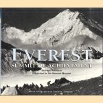 Everest: The Summit of Achievement door Stephen Venables