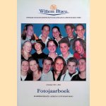 Willem Blaeu: Openbare scholengemeenschap voor Gymnasium-Atheneum-Havo-VMBO. Fotojaarboek schooljaar 2001-2002. Examenkandidaten afdeling Lyceum-HAVO-MAVO
Marianne Pot
€ 12,50