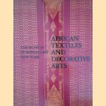 African Textiles and Decorative Arts door Roy Sieber