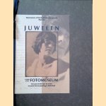 Juwelen voor een fotomuseum: Masterpieces of Dutch photography 1890-1915 - een speurtocht naar de eerste museale fotoverzameling in Nederland
Ingeborg Th. Leijerzapf
€ 10,00