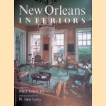 New Orleans Interiors door Mary Louise Christovich