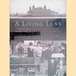 A Living Lens: Photographs of Jewish Life from the Pages of the Forward
Alana Newhouse
€ 12,50