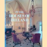 In the Houses of Ireland door Marianne Heron