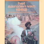 Het aanzien van 1982: twaalf maanden wereldnieuws in beeld
Amsterdam Boek
€ 9,00