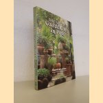 The Art of Gardening in Pots door Elisabeth de Lestrieux e.a.