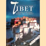 Tibet: The Roof of the World between Past and Present
Maria Antonia e.a.
€ 25,00 Tibet: The Roof of the World between Past and Present
Maria Antonia e.a.
€ 25,00