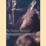 The Perfect Medium: Photography and the Occult
Clément Chéroux e.a.
€ 125,00 The Perfect Medium: Photography and the Occult
Clément Chéroux e.a.
€ 125,00