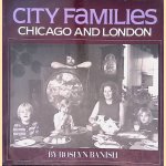 City Families: Chicago and London
Roslyn Banish
€ 15,00 City Families: Chicago and London
Roslyn Banish
€ 15,00